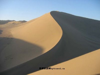 哈密鸣沙山