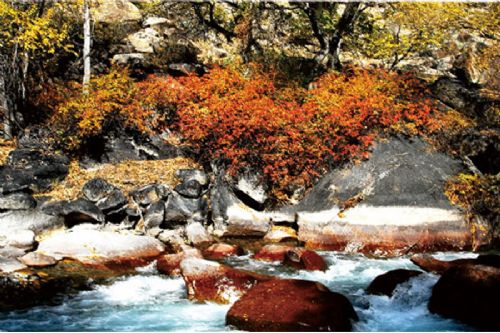 哈日图热格风景区