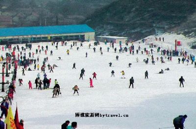 龙凤山滑雪场