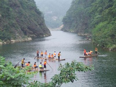 融水月亮湾度假山庄