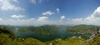 大化岩滩湖景区