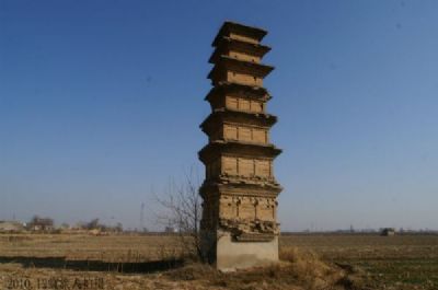 闾原头永兴寺塔