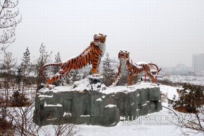 乌盟老虎山公园