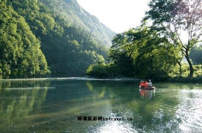 万源龙潭河风景区