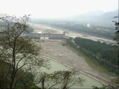 飞沙堰（溢洪道）