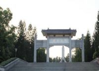湛江市革命烈士纪念碑