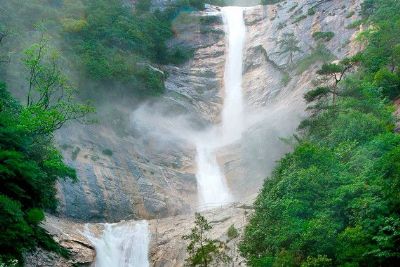 九龙瀑旅游区