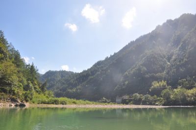 云和江南畲族风情村