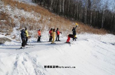 和平滑雪场