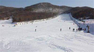 铭山绿洲滑雪场