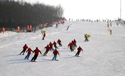 沈阳怪坡滑雪场